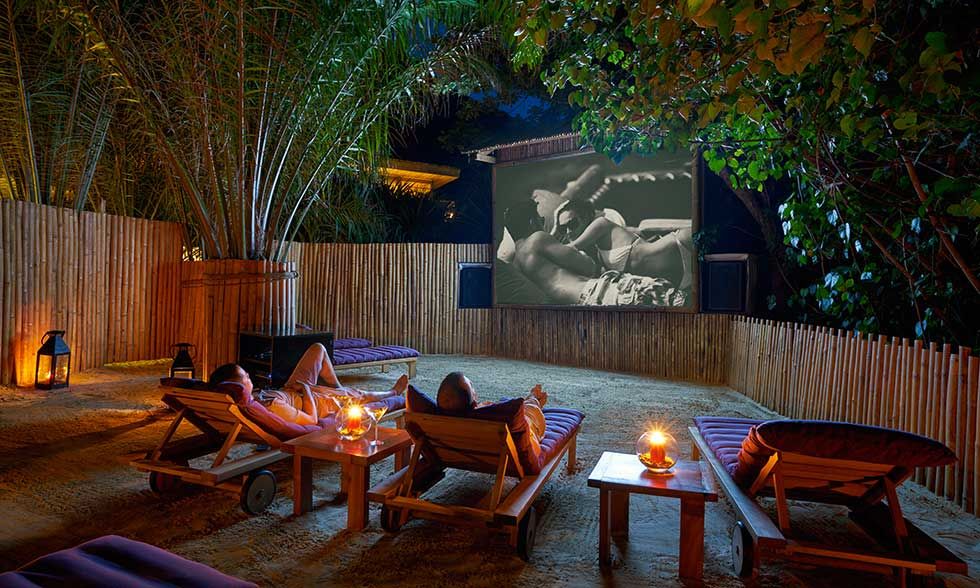 six-senses-con-dao-resort-Jungle_Cinema_6603-ORIGINAL-980x588.jpg